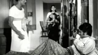 Watch Moondru Mudichu - 9/12 - Rajnikanth, Sridevi, Kamal Haasan - Super Hit Romantic Movie Video