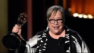 Watch Kathy Bates Meant to Dedicate Emmy to Robin Williams Video