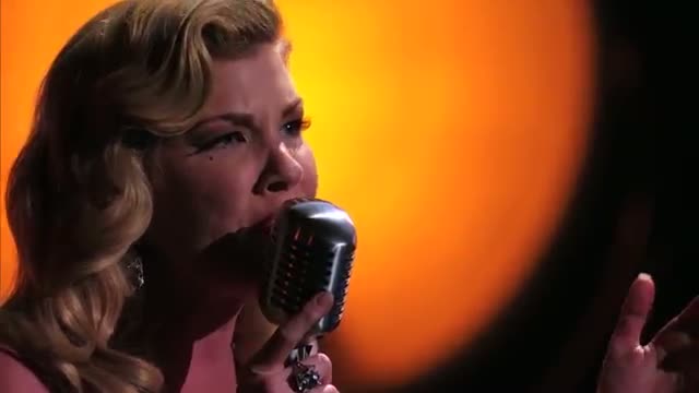 Watch Emily West: Seductive Songstress Sings Ã¢â‚¬Å“Who Wants to Live ForeverÃ¢â‚¬Â- America's Got Talent 2014 Video