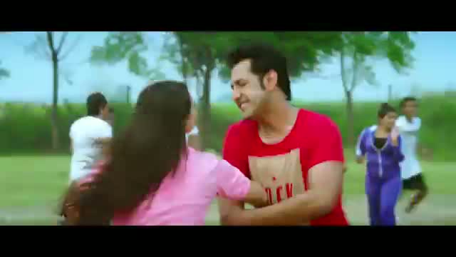 Watch Football | Double Di Trouble | Dharmendra | Gippy Grewal | Releasing 29th August 2014 Video