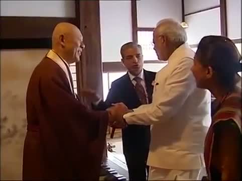 Watch PM Narendra Modi visits KinKaku-ji Temple, Japan Video