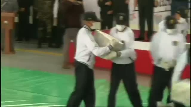 Watch Police Display Peru's Biggest Drug Haul Video