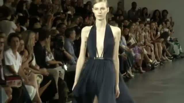 Watch Wu's Spring Collection Targets Minimalist Beauty Video