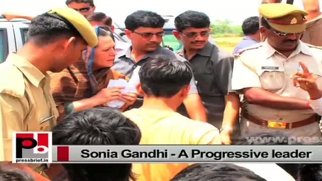 Watch Support the relief and rehabilitation efforts in flood-hit J&K, Sonia Gandhi tells Congress CMs Video