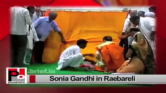 Watch Congress President Sonia Gandhi expresses concern over J&K floods Video