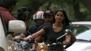 Watch Katrina Kaif performs DANGEROUS STUNTS in Bang Bang | UNCUT INTERVIEW Video