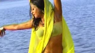 Watch Aap Aaye Toh Jaan E Bahaar | Man watches Girl Taking Bath | Bhojpuri Spicy Hot Video Video