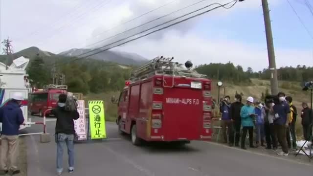Watch Seismic Activity Halts Recovery at Japan Volcano Video