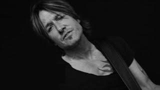 Watch Keith Urban - Somewhere In My Car Video