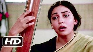 Watch Kahan Se Aaye Badra | Superhit Classic Romantic Song | Chashme Buddoor | Deepti Naval Video