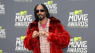 Watch SNOOP DOGG and IGGY AZALEA Throwdown! Video