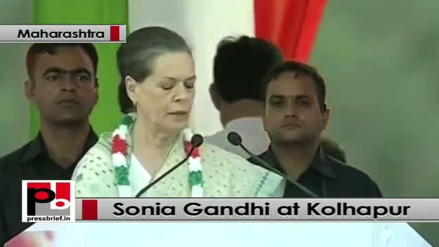 Watch Sonia Gandhi addresses poll rally at Kolhapur in Maharashtra, slams Modi govt Video