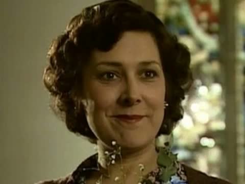 Watch Lynda Bellingham - Tribute.- 19 October 2014 Video