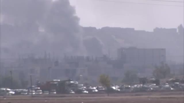 Watch Smoke Rises Over Syrian Border Town Video