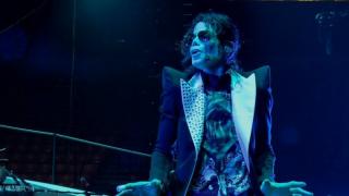 Watch Michael Jackson - This Is It (Official) Video