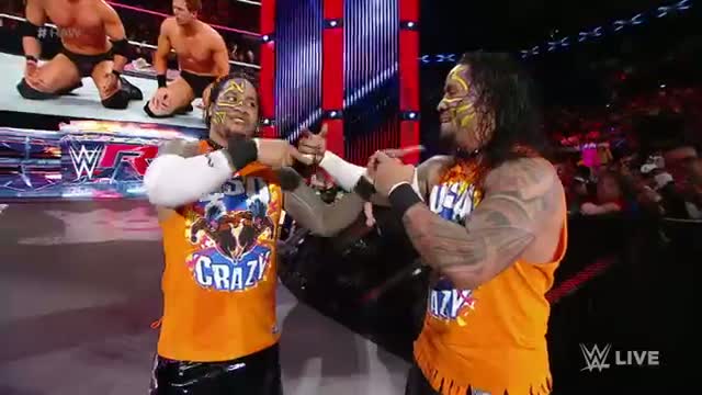 Watch The Usos vs. The Miz & Damien Mizdow: WWE Raw, October 27 2014 Video