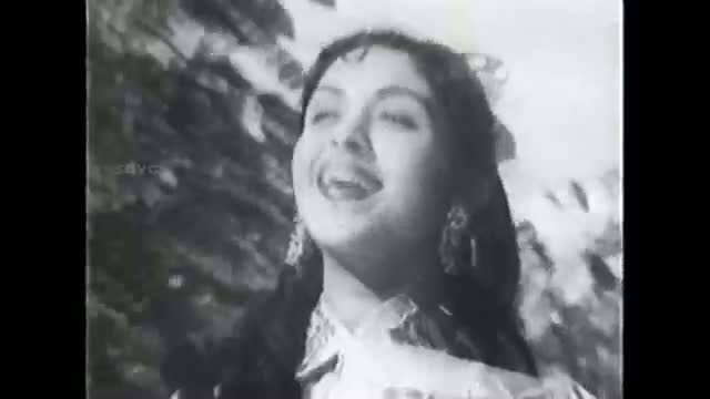 Watch Nenjinile Inbam - Uday Kumar, B.Saroja Devi - Yanai Pagan - Tamil Classic Song Video