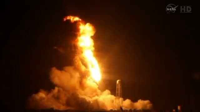 Watch NASA's unmanned Antares rocket explodes on launch Video