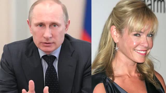 Watch Chelsea Handler Mocks Vladimir Putin By Going Topless Video