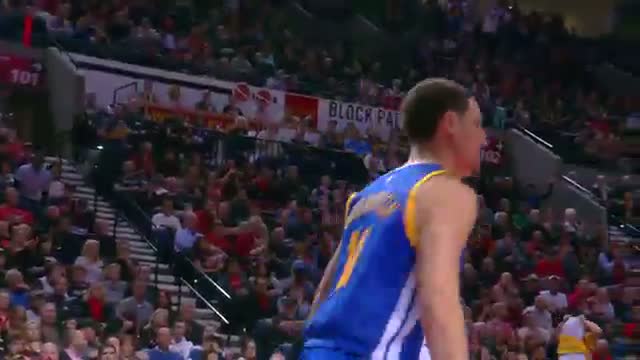 Watch NBA: Klay Thompson Soars Over Robin Lopez to the Rim Video