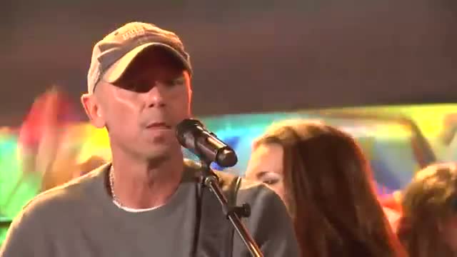 Watch Country Stars Gear Up for CMA Awards Video