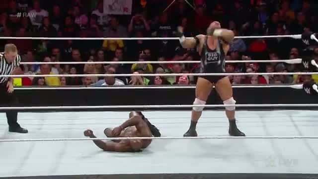 Watch Ryback vs. Titus OÃ¢â‚¬â„¢Neil: WWE Raw, Nov. 3, 2014 Video