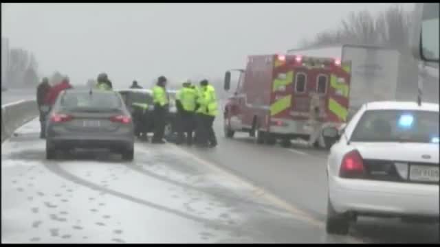 Watch Early Snow, Cold Temperatures Hit Kentucky Video