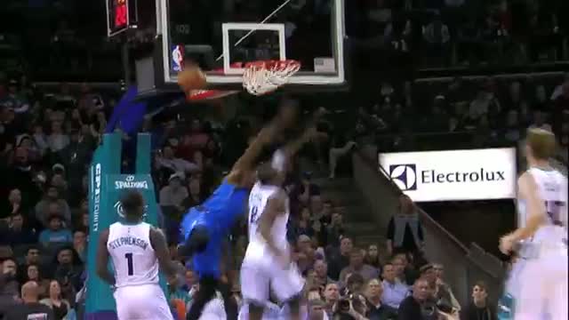 Watch NBA: Al-Farouq Aminu Stings the Hornets Defense Video