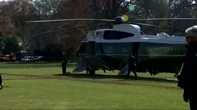 Watch Obama's Day Briefly on Hold - Forgot Blackberry Video