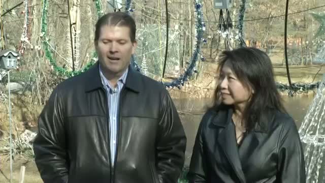 Watch Family Set to Break Christmas Lights Record Video