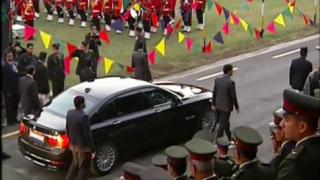 Watch PM NARENDERA MODI FLAGS OFF KATHMANDU-DELHI BUS SERVICE Video