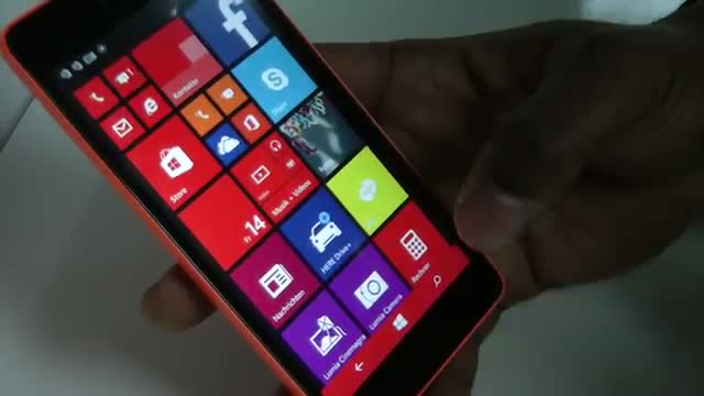 Watch Microsoft Lumia 535 Budget Windows Phone im Hands On Video