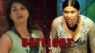Watch CAT FIGHT: Mannara's FIGHT With Shraddha Das | Priyanka Chopra Video