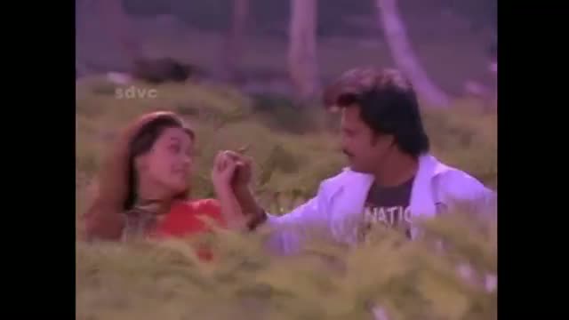 Watch Selai Kattum | Rajnikanth | Amala | Bharathiraja | Kodi Parakathu | Tamil Romantic Song Video