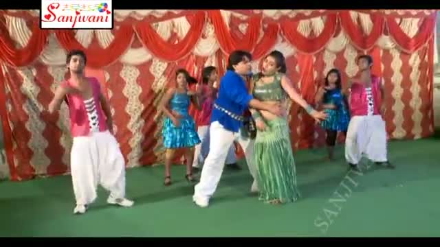 Watch Hamke saiya mein gaya ghuma diya re | Kb Lal Yadav, Sakshi | 2014 New Bhojpuri Hot Song Video