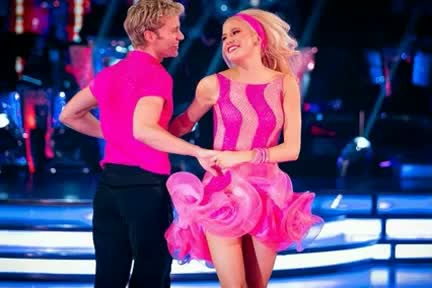 Watch Robin Windsor's Strictly Come Dancing verdict: Pixie Lott let her ... Video