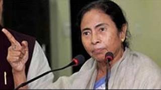 Watch 'PM Modi, arrest me,' says Mamata Banerjee after her Minister Madan Mitra is caught in Saradha scam video Video