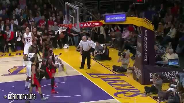 Watch Kobe Bryant Triple-Double Highlights vs Raptors (2014.11.30) - 31 Pts 12 Ast 11 Reb, GOAT!!! Video