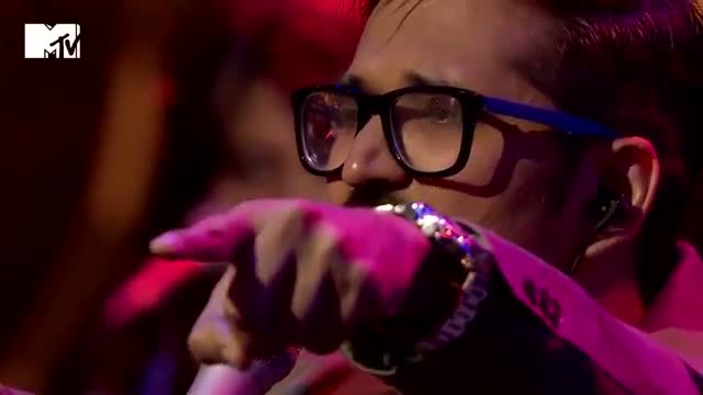 Watch MTV Unplugged Season 4 - Iktara by Amit Trivedi Video