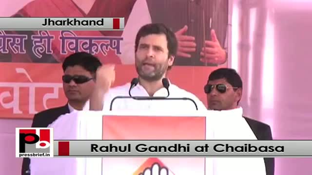 Watch Jharkhand polls: Narendra Modi promised jobs, gave brooms, says Rahul Gandhi at Chaibasa Video