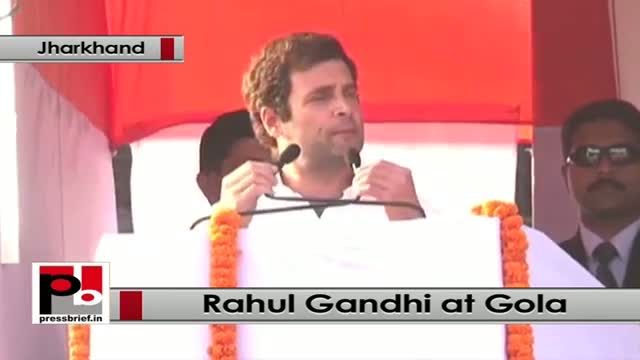 Watch Jharkhand polls: Rahul Gandhi blames Modi govt for terrorists replacing tourists in Kashmir Video