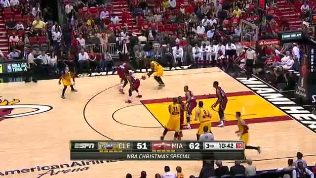 Watch NBA: Dwyane Wade Duels with LeBron James in Return to Miami Video