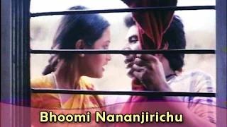Watch Bhoomi Nananjirichu | Bharathiraja | A. R. Rahman Hits | Manoj, Riya Sen | Taj Mahal Song (Tamil) Video