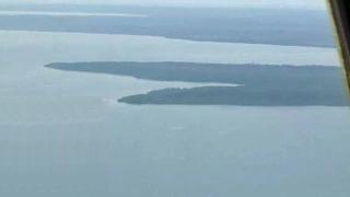 Watch AirAsia QZ8501: First footage from search site video Video