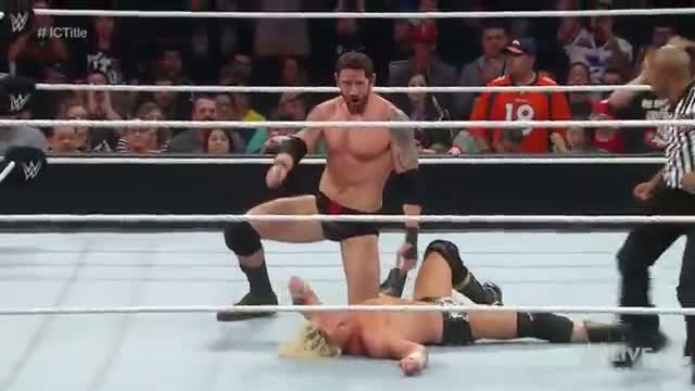 Watch Dolph Ziggler vs. Bad News Barrett - Intercontinental Championship Match: WWE Raw, January 5, 2015 Video