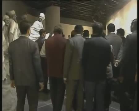 Watch PM Modi Inaugurates Dandi Kutir at Mahatma Mandir Video