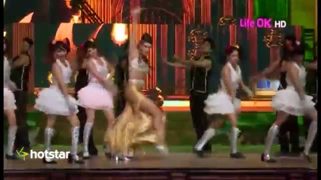 Watch Life OK Screen Awards: A sneak peek into Jacqueline's amazing performance! Video