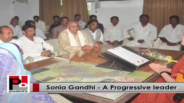 Watch Sonia Gandhi visits Raebareli to meet Congress workers, people Video