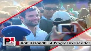 Watch Rahul Gandhi leads Congress protest against 'U-turn' of Central Government Video