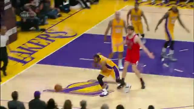 Watch NBA: Noah Makes Beautiful Bounce Pass to Pau Video